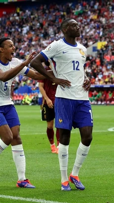 Niềm vui của Pháp sau khi có bàn thắng vào lưới Bỉ. (Nguồn: Getty Images)