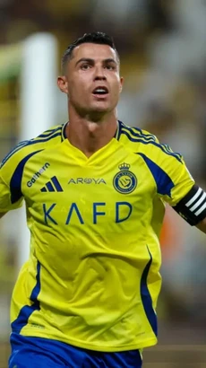 Ronaldo giúp Al-Nassr thắng trận đầu tiên ở mùa này. (Nguồn: Getty Images)