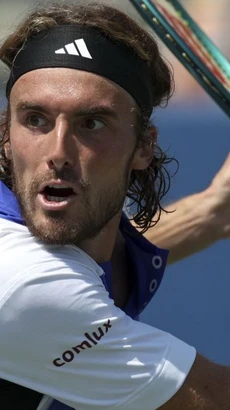 Stefanos Tsitsipas dừng bước ngay từ vòng 1 US Open 2024. (Nguồn: Getty Images)