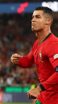 Ronaldo tiếp tục ghi bàn giúp Bồ Đào Nha giành chiến thắng. (Nguồn: Reuters)