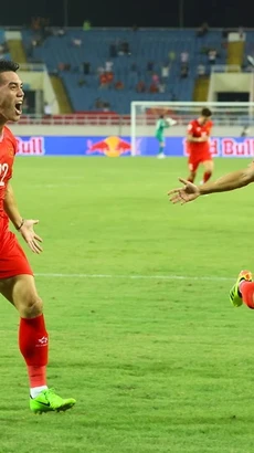 Tuyển Việt Nam hướng đến chiến thắng ở ngày ra quân ASEAN Cup 2024. (Ảnh: Hoài Nam/Vietnam+)