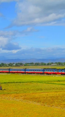 Tuyến đường sắt Lào Cai-Hà Nội-Hải Phòng-Quảng Ninh được đầu tư sẽ thúc đẩy năng lực vận tải. (Ảnh: PV/Vietnam+)