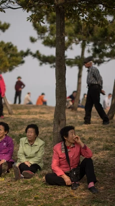 Người cao tuổi tại Hàn Quốc. (Ảnh: AFP/TTXVN)