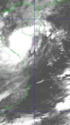 Hình ảnh áp thấp nhiệt đới mạnh lên thành cơn bão số 4 chụp qua vệ tinh. (Ảnh: Trung tâm khí tượng thủy văn trung ương)