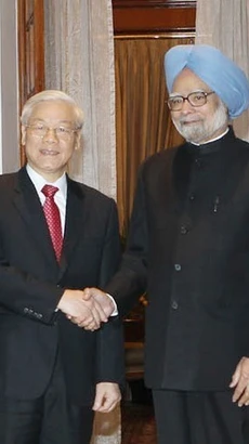 Thủ tướng Manmohan Singh đón, hội đàm với Tổng Bí thư Nguyễn Phú Trọng thăm cấp Nhà nước tới Cộng hòa Ấn Độ ngày 20/11/2013. (Ảnh: Trí Dũng/TTXVN)