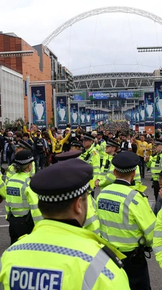 Cảnh sát được triển khai ở London để đảm bảo an ninh cho trận Chung kết Champions League. (Nguồn: Reuters)