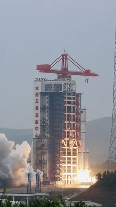 Trung Quốc phóng thành công nhóm vệ tinh Thiên hội 5-02 
