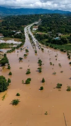 Ngập lụt do ảnh hưởng của bão Yagi ở tỉnh Chiang Rai, Thái Lan ngày 12/9/2024. (Ảnh: REUTERS/TTXVN)