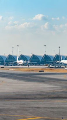 Sân bay Suvarnabhumi ở Thái Lan.