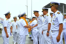 Lễ đón Đoàn công tác Vùng 5 Hải quân Nhân dân Việt Nam tại cảng Songkhla, Thái Lan. (Ảnh: TTXVN phát)