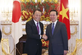 Chủ tịch nước Võ Văn Thưởng tiếp Phó Chủ tịch Đảng Dân chủ Tự do Nhật Bản Aso Taro. (Ảnh: Thống Nhất/TTXVN)