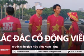 Không khí đìu hiu ngoài sân bóng, người bán hàng ế ẩm trước trận Việt Nam-Nga