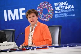Tổng Giám đốc IMF Kristalina Georgieva phát biểu trong cuộc họp báo ở Washington, DC ngày 13/4/2023. (Ảnh: AFP/TTXVN)