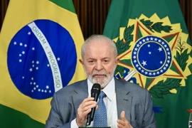 Tổng thống Brazil Luiz Inacio Lula da Silva đề xuất với G7 đánh thuế giới siêu giàu. (Ảnh: AFP/TTXVN)