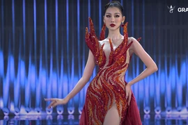 Hình ảnh Quế Anh trong đêm bán kết Miss Grand International 2024.