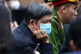 Bị cáo Nguyễn Thanh Long, cựu Bộ trưởng Bộ Y tế lĩnh án 18 năm tù. (Ảnh: Phạm Kiên/TTXVN)