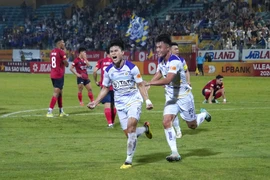 Tuấn Hải 'bừng sáng' giúp Hà Nội FC giữ lại 1 điểm trước Công an Hà Nội