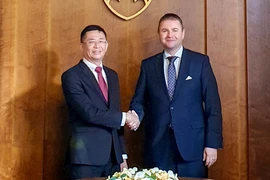 Việt Nam và Slovakia thúc đẩy các hoạt động trao đổi đoàn trong thời gian tới