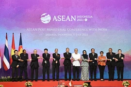 Rà soát, thảo luận phương thức làm sâu sắc hơn nữa quan hệ ASEAN-Ấn Độ