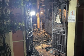 Hà Nội: Toàn cảnh vụ cháy nhà trọ tại phố Trung Kính