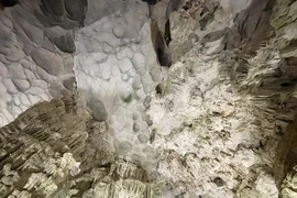 Thiên Cung - một trong những hang động đẹp nhất vùng đất Mỏ