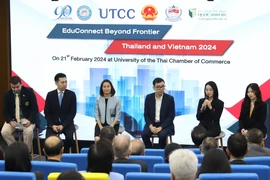Đối thoại giữa doanh nghiệp Thái Lan và sinh viên Việt Nam đang du học tại Thái Lan. (Ảnh: Huy Tiến/TTXVN)