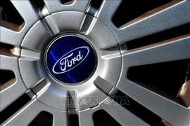 Biểu tượng nhà sản xuất xe ôtô Mỹ Ford. (Ảnh minh họa: AFP/TTXVN)