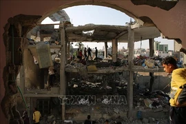 Tòa nhà bị phá hủy do xung đột Hamas-Israel tại thành phố Rafah, Dải Gaza, ngày 3/5/2024. (Ảnh: THX/TTXVN)