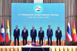 Các đại biểu chup ảnh chung tại Hội nghị Bộ trưởng Ngoại giao Hợp tác Mekong-Hàn Quốc lần thứ 12. (Ảnh: TTXVN phát)