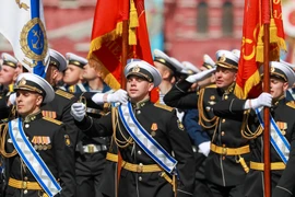 Lễ duyệt binh kỷ niệm 78 năm Chiến thắng trong Chiến tranh Vệ quốc Vĩ đại diễn ra trên Quảng trường Đỏ ở Thủ đô Moskva (Liên bang Nga), ngày 9/5/2023. (Ảnh: THX/TTXVN)
