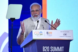 Thủ tướng Ấn Độ Narendra Modi phát biểu tại một diễn đàn kinh doanh ở New Delhi hồi tháng Tám năm ngoái. (Ảnh: AFP/TTXVN)
