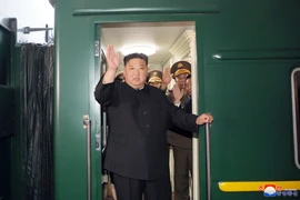 Nhà lãnh đạo Triều Tiên Kim Jong-un lên chuyến tàu tới Nga, khởi hành tại nhà ga ở Bình Nhưỡng, ngày 10/9/2023. (Ảnh: KCNA/TTXVN)