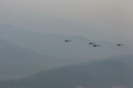 Cận cảnh Không quân Việt Nam bay hợp luyện đội hình tại Điện Biên