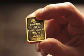 Vàng miếng được bán tại Dublin, Ireland. (Ảnh: AFP/TTXVN)