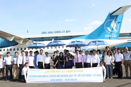 VASCO đã mở chuyến bay hàng ngày giữa Cà Mau-Thành phố Hồ Chí Minh. (Ảnh: PV/Vietnam+)