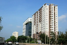 Khu chung cư trên đường Nguyễn Văn Linh, quận 7, Thành phố Hồ Chí Minh. (Ảnh: Hồng Đạt/TTXVN)