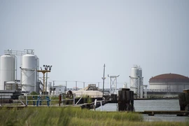 Cơ sở xử lý khí đốt tự nhiên hóa lỏng ở Louisiana, Mỹ. (Ảnh: AFP/TTXVN)