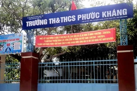 Trường Tiểu học và Trung học Cơ sở Phước Kháng tại xã Phước Kháng, Thuận Bắc, Ninh Thuận. (Ảnh: TTXVN phát)