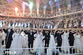 Một đám cưới tập thể tại Seoul, Hàn Quốc. (Ảnh: AFP/TTXVN)