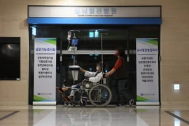 Bệnh nhân tại bệnh viện ở Seoul, Hàn Quốc. (Ảnh: Yonhap/TTXVN)