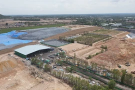 Công ty TNHH Kbec Vina là chủ đầu tư dự án “Bãi chôn lấp hợp vệ sinh chất thải công nghiệp không nguy hại công suất 1.000 tấn/ngày và chất thải rắn sinh hoạt công suất 700 tấn/ngày. (Ảnh: Huỳnh Sơn/TTXVN)