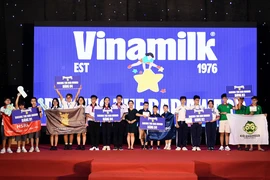 Các đội thi đạt giải “Raising the bar” của Vinamilk. (Nguồn: Vinamilk)