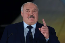 Tổng thống Belarus Alexander Lukashenko phát biểu tại một sự kiện ở Saint Petersburg, Nga. (Ảnh: AFP/TTXVN)