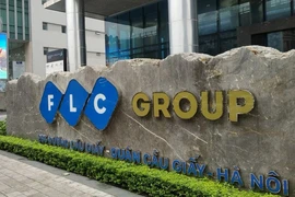 Công ty Cổ phần Tập đoàn FLC với số nợ lên đến gần 300 tỷ đồng. 