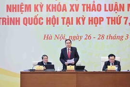 Phó Chủ tịch Thường trực Quốc hội Trần Thanh Mẫn điều hành phiên thảo luận về dự án Luật Bảo hiểm xã hội-sửa đổi. (Ảnh: Minh Đức/TTXVN)