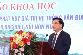 Ông Tống Quang Thìn, Phó Chủ tịch Thường trực UBND tỉnh Ninh Bình, phát biểu tại Hội thảo. (Ảnh: Đức Phương/TTXVN)
