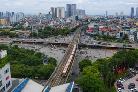 Tuyến đường sắt đô thị Nhổn-ga Hà Nội. (Ảnh: Tuấn Anh/TTXVN)