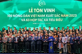 Lễ tôn vinh 100 nông dân Việt Nam xuất sắc năm 2023. (Ảnh: Tuấn Đức/TTXVN)