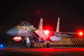 Máy bay Israel trở về căn cứ sau khi đánh chặn tên lửa và máy bay không người lái Iran. (Nguồn: Times of Israel)