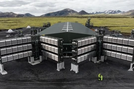 Nhà máy Mammoth của Climeworks đi vào hoạt động ở Iceland. (Nguồn: CNN)